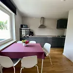 Urbanapartments - Mit Küche&parkplatz Apartment