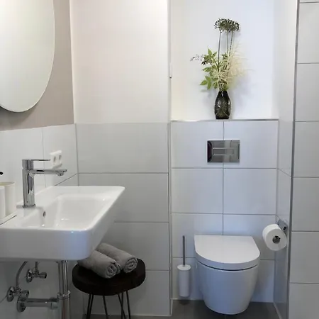 Urbanapartments - Mit Küche&parkplatz Apartamento